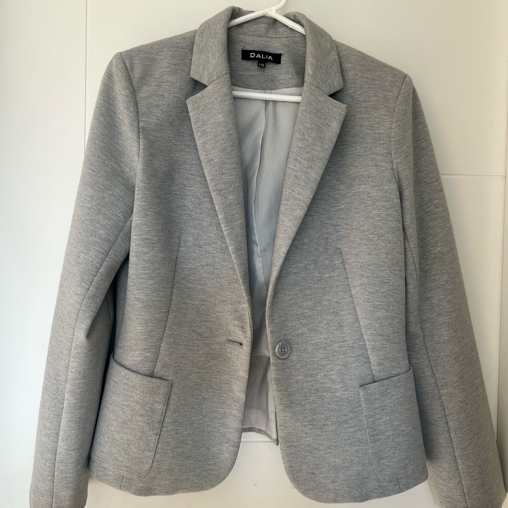Dalia Women's Light Gray Suit Jacket